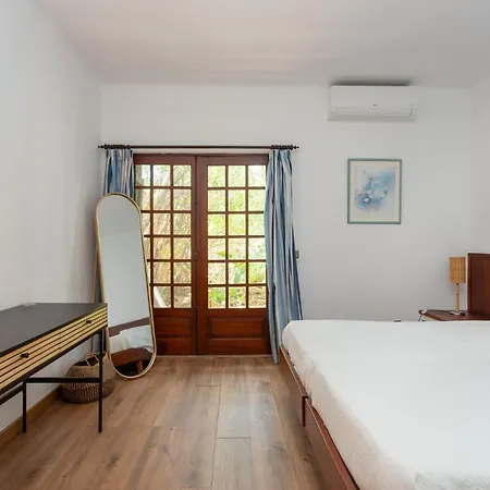 Holiday home Sol *